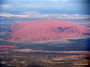 Uluru aus der Luft Uluru aus der Luft