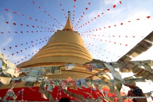 Geld im Wind am Golden Mountain