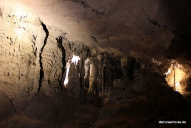 Stalaktiten in der Kong Lor Cave