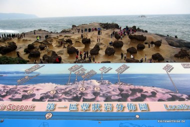 Felsen mit Namen und Menschen ohne...